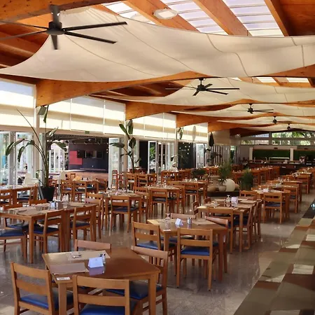 Aparthotel Ciudad Laurel Cala Millor (Mallorca)